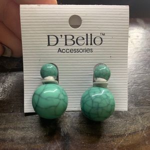 Double ball stud earrings